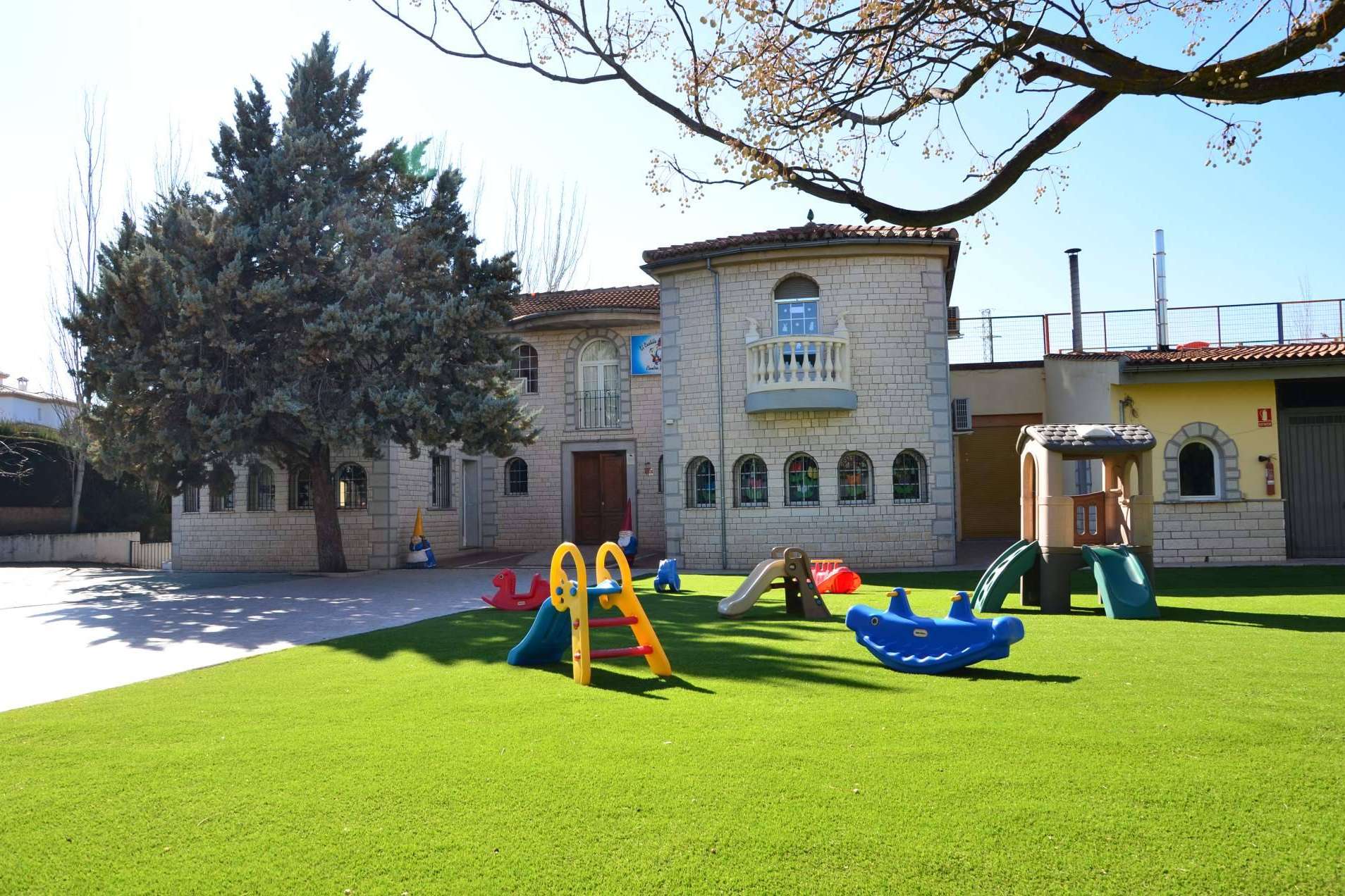 Castillo de los Gnomos, el centro infantil de Granada donde convergen magia y educación