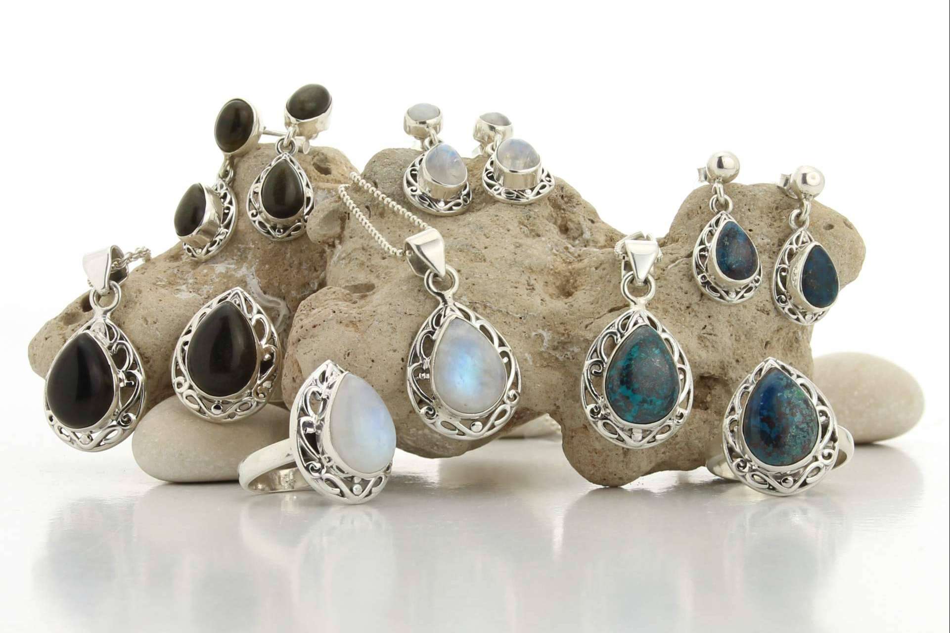 La autenticidad de las joyas de plata con piedras naturales, el sello distintivo de UniArt Minerales