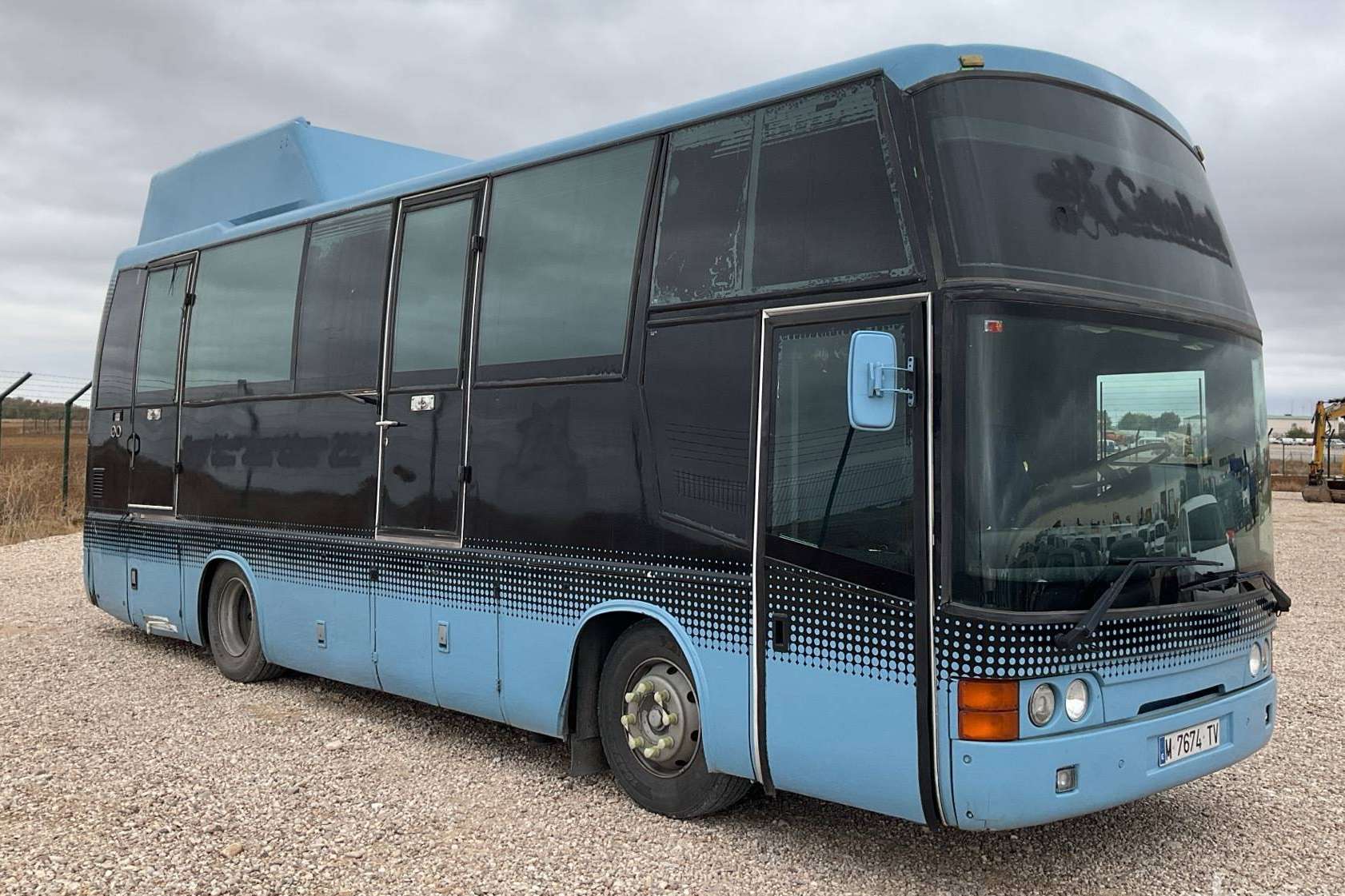 Una oficina bancaria sobre ruedas que puede convertirse en el próximo camper