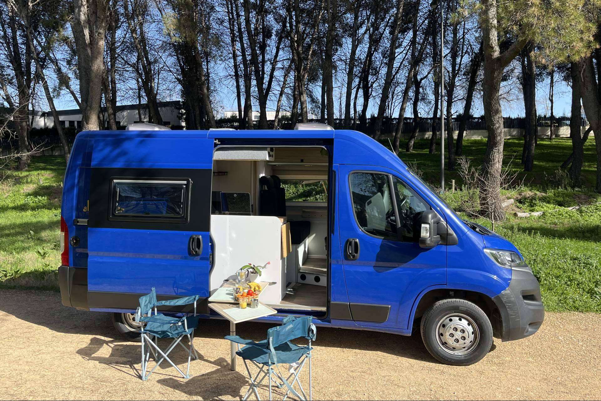 Soluciones personalizadas para la camperización de furgonetas en Madrid con Fabricamper