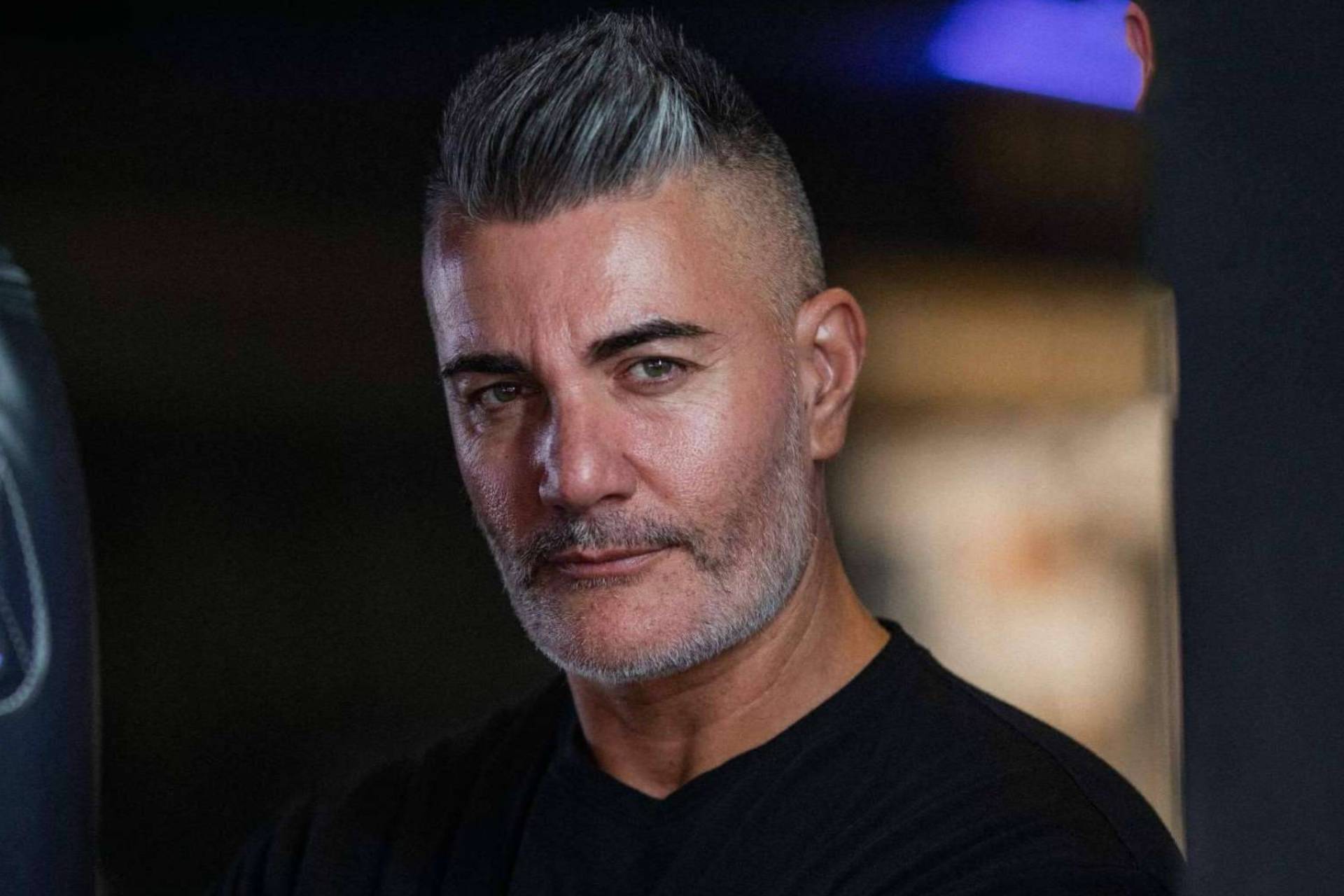 Iván Perujo, el entrenador personal de las celebrities, elige Santa Olalla (Cantabria) como su nuevo hogar