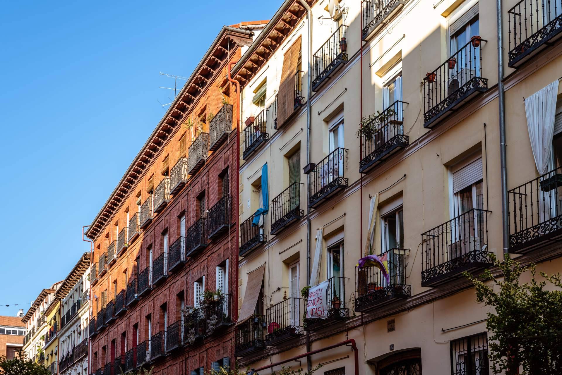 Errores comunes al vender una casa en Madrid y cómo evitarlos