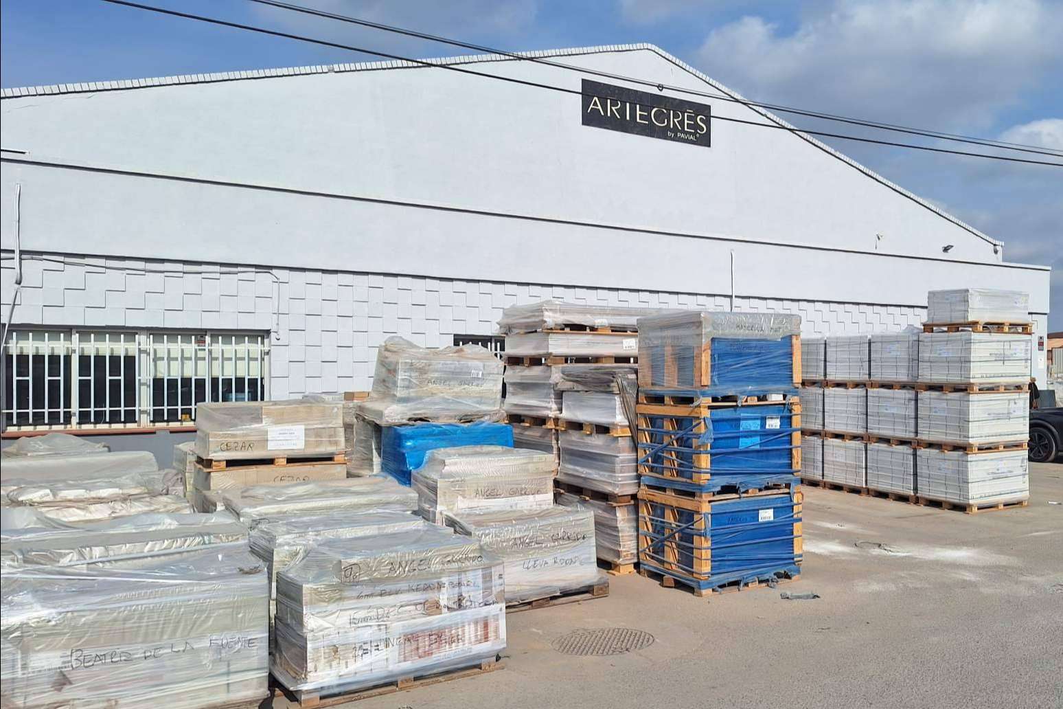 Azulejos Artegres destaca en la venta OUTLET de azulejos porcelánicos