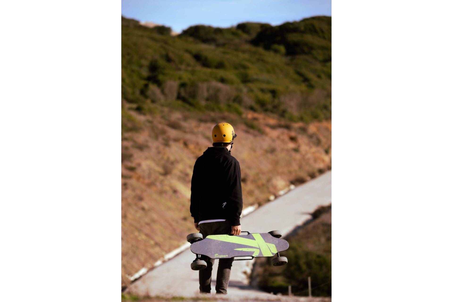 Tomahawk Skateboards lidera la transformación urbana con motores eléctricos para skateboards