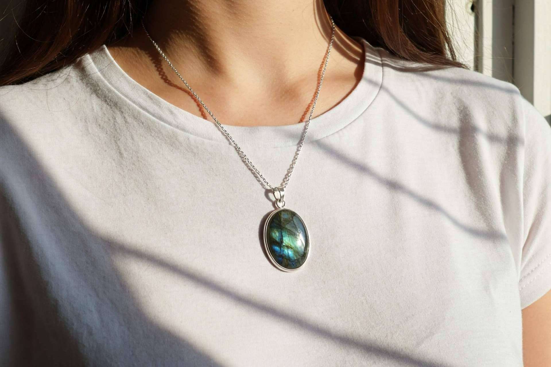 La tienda online UniArt Minerales refuerza su presencia como mayorista de minerales naturales con diseños en plata