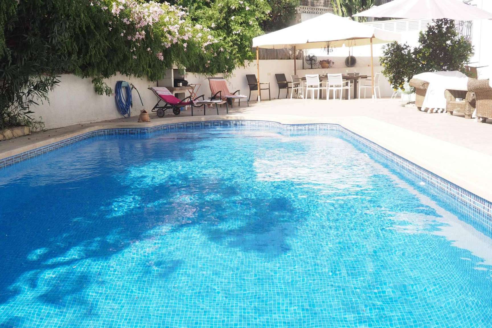 Calpe, playa y piscina, la propuesta veraniega de Alquileres Agatha Martínez