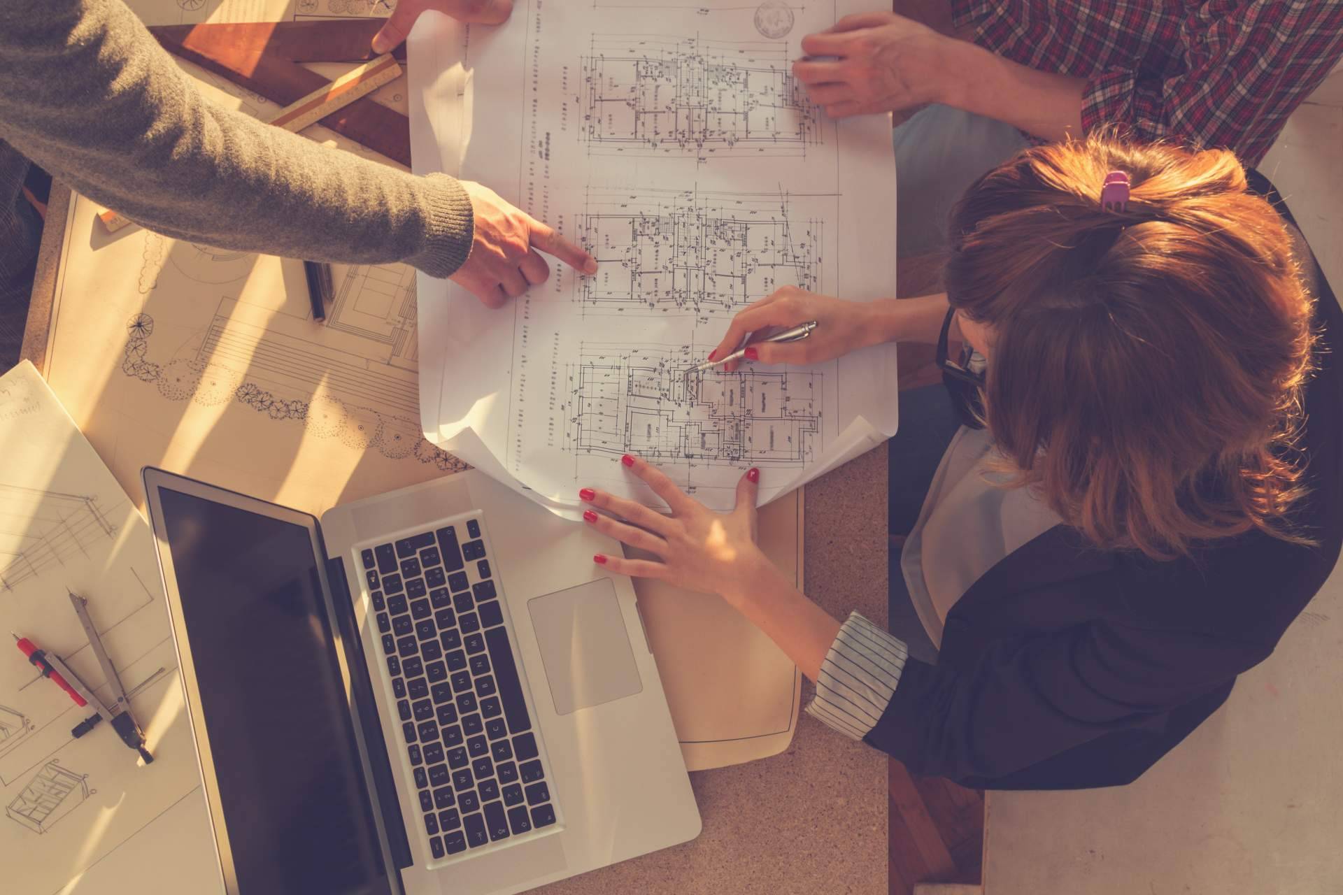 El estudio Pujadó Soler ofrece gestión integral en proyectos arquitectónicos, desde el diseño hasta la ejecución