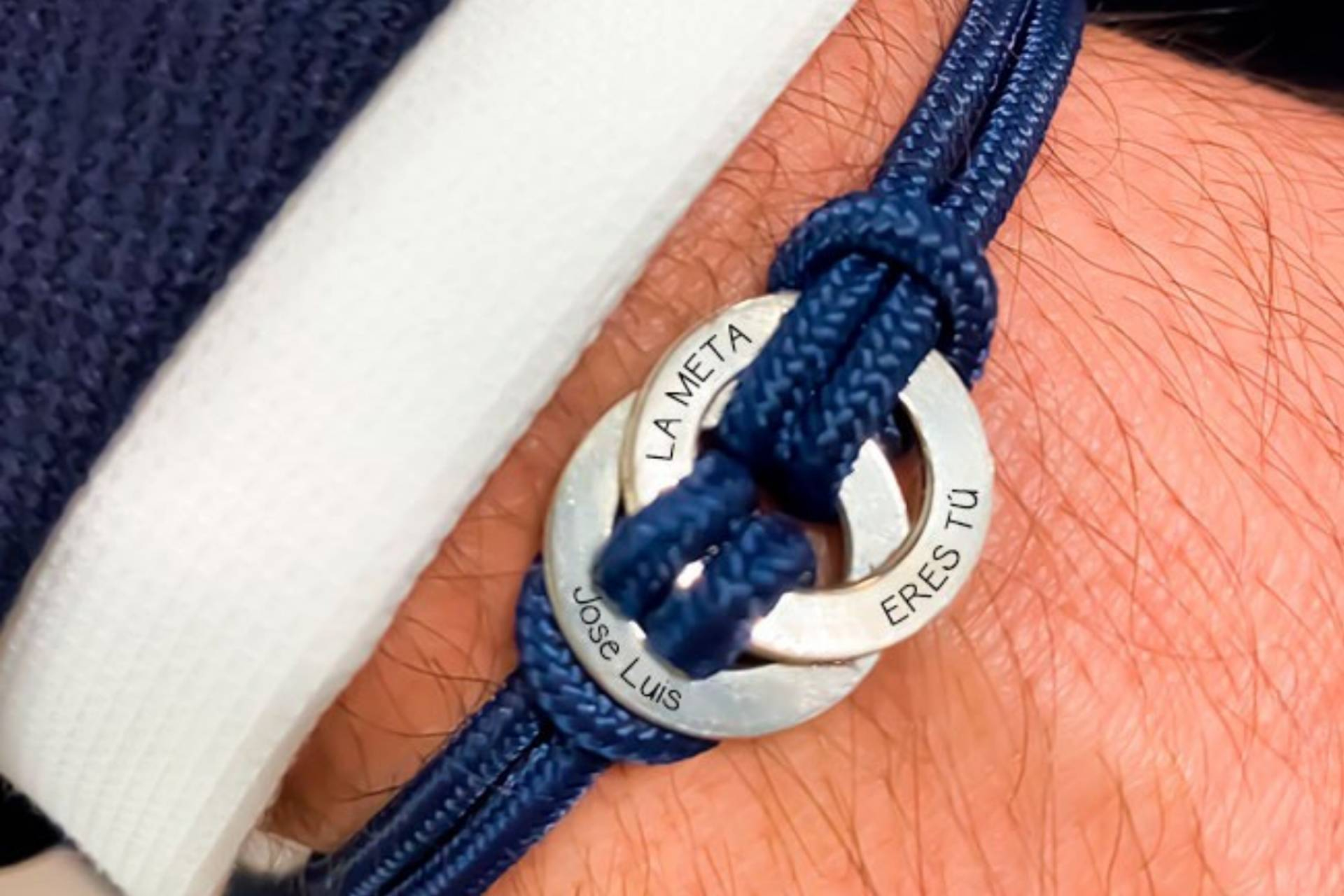 Accesorios con carácter; Happy Pulseras reinventa las pulseras náuticas masculinas