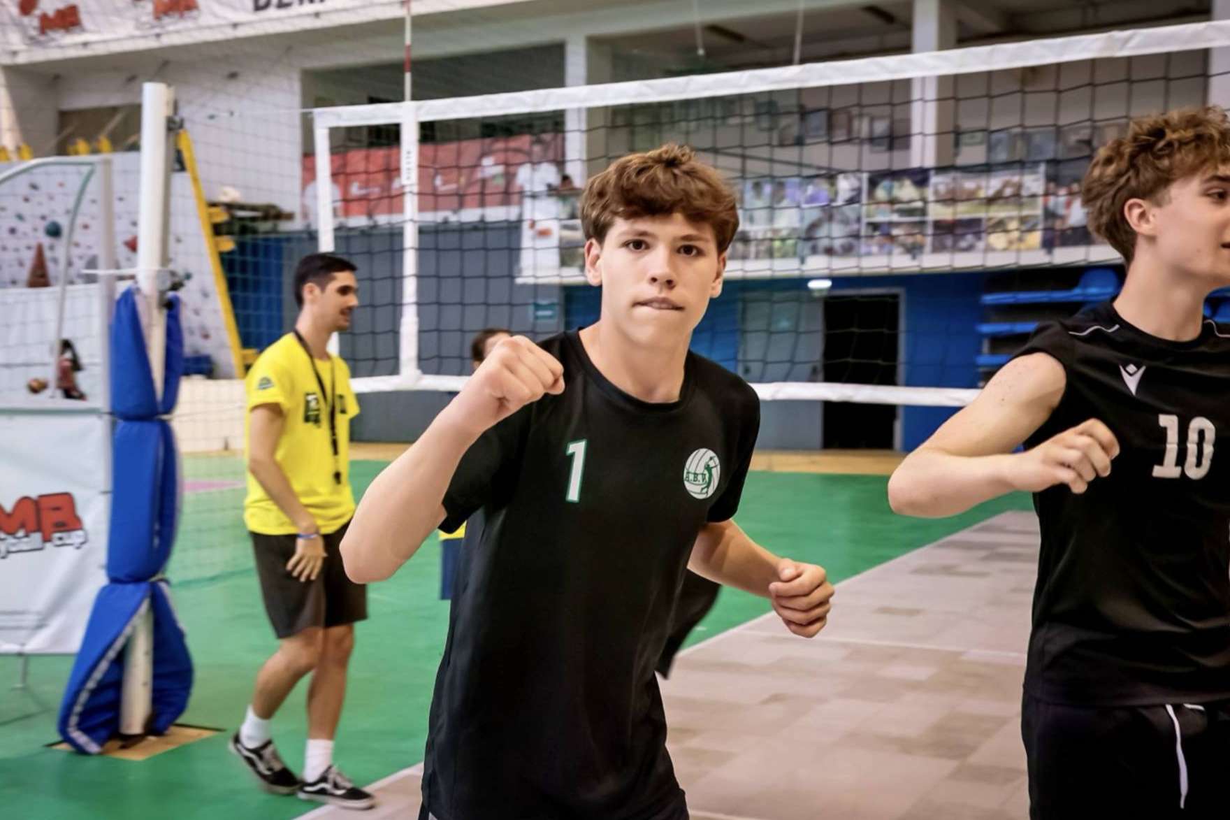 El Club de Voleibol ABV Boadilla del Monte, se alza con la medalla de oro en el Mayor Torneo Internacial