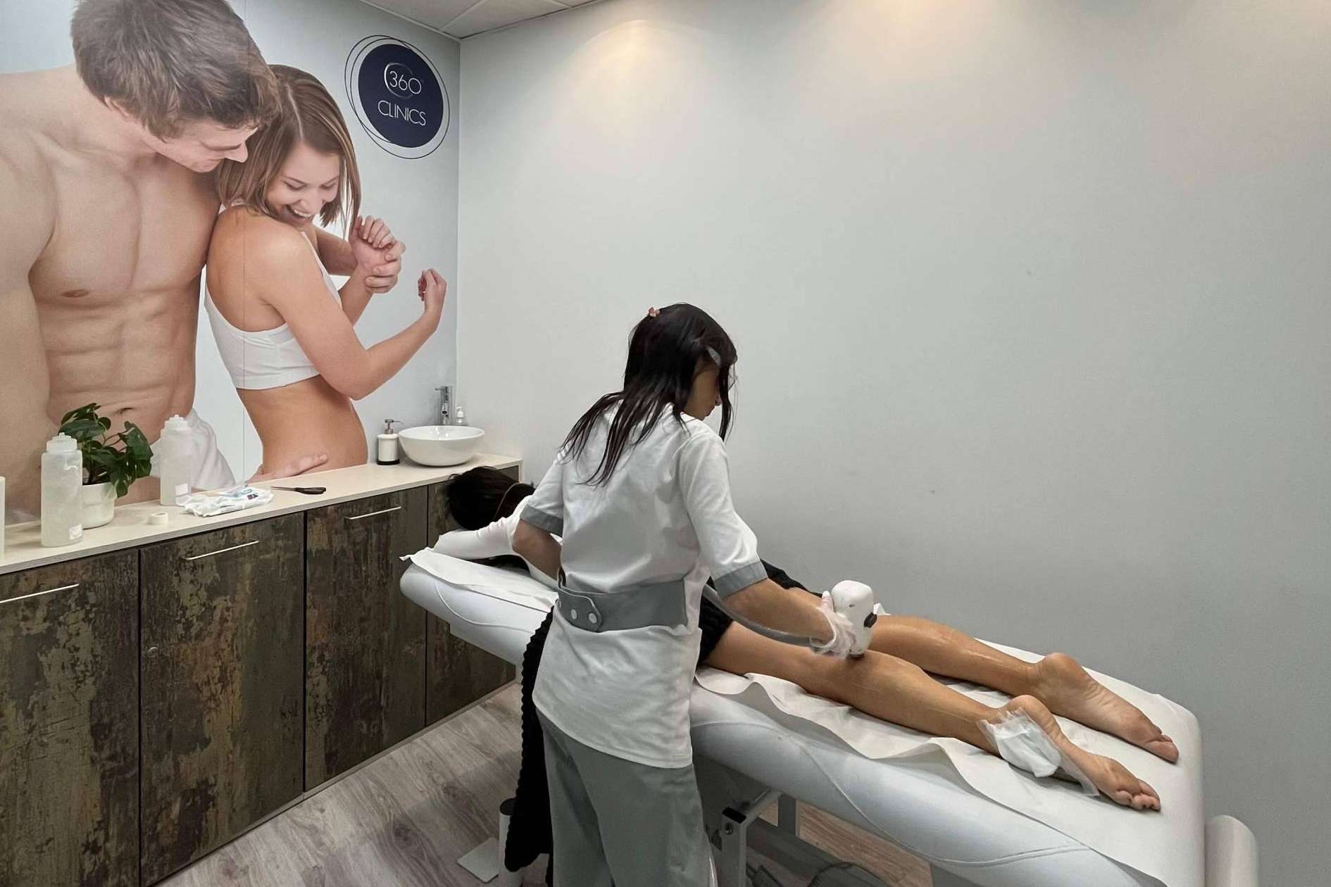 360Clinics incorpora tratamientos de depilación láser definitiva con resultados duraderos y seguros