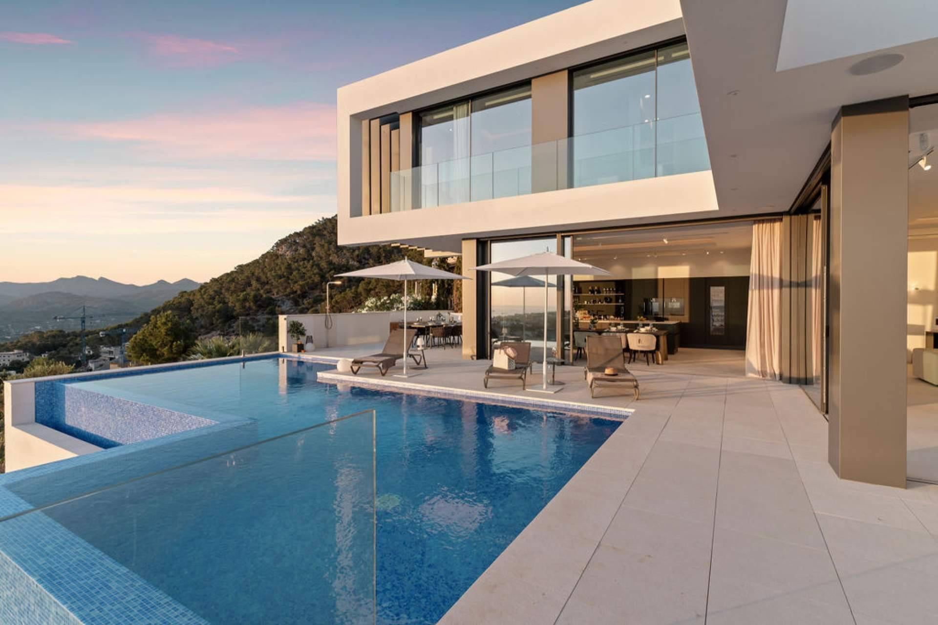 Lovian Properties lidera como inmobiliaria de lujo en Mallorca, con asesoramiento personalizado y gestión integral