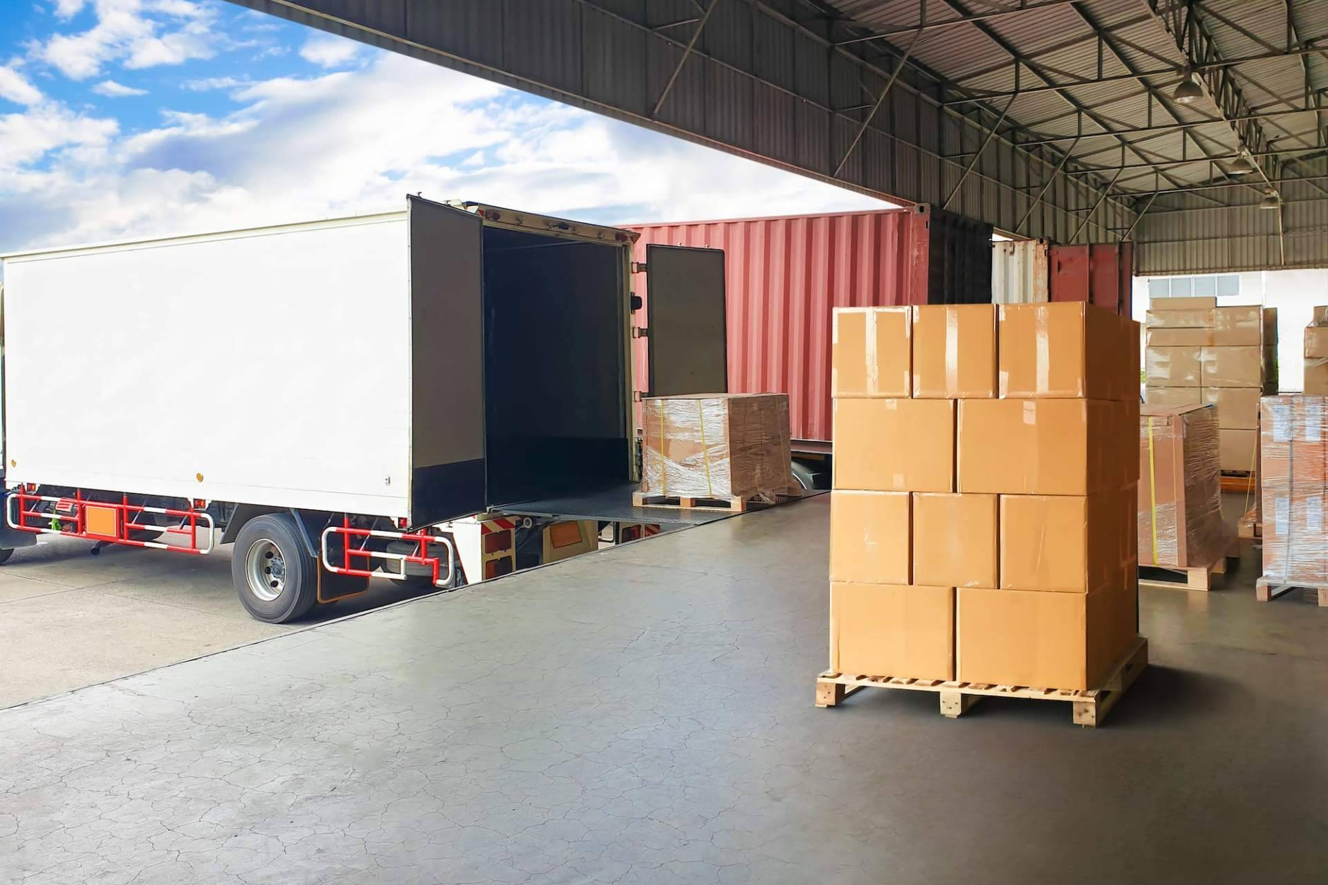 Easy Trans agiliza el transporte internacional de mercancías con gestión logística eficiente