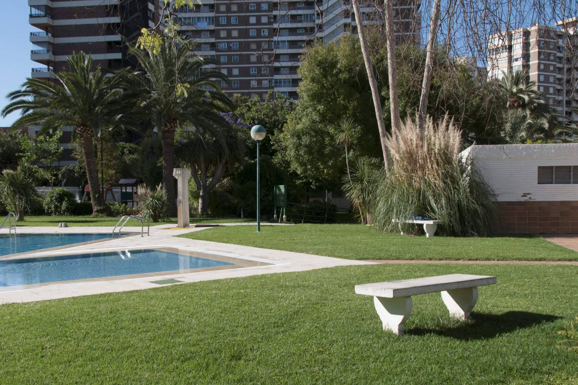 Apartamentos Concorde acoge grupos deportivos en Playa de San Juan con instalaciones adaptadas y parking incluido