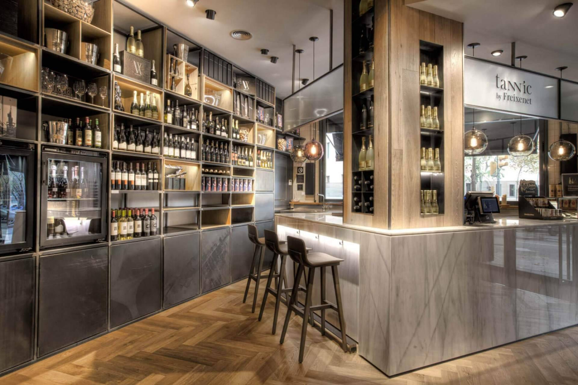 Interiorismo que conecta marca y cliente; así transforma INDAStudio restaurantes y bodegas en Barcelona