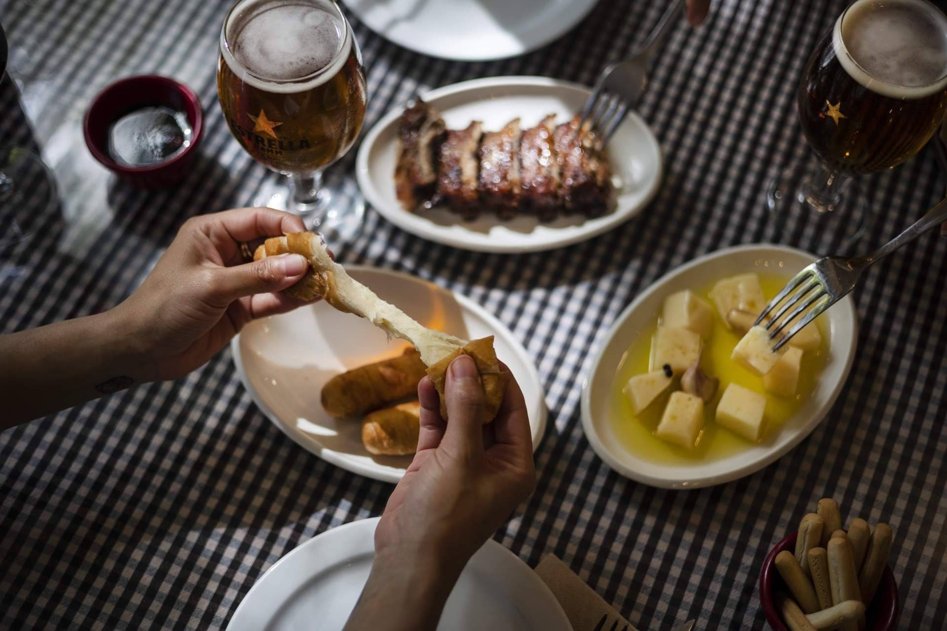 Ir de tapeo en Barcelona cobra vida en la Barceloneta con la propuesta de Pasa Tapas
