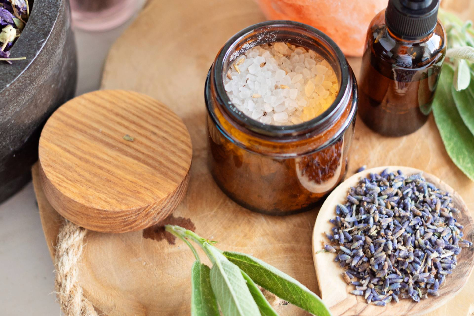 Curso de Naturopatía en ISED; modalidad presencial o homeclass en Pamplona, Madrid y Bilbao