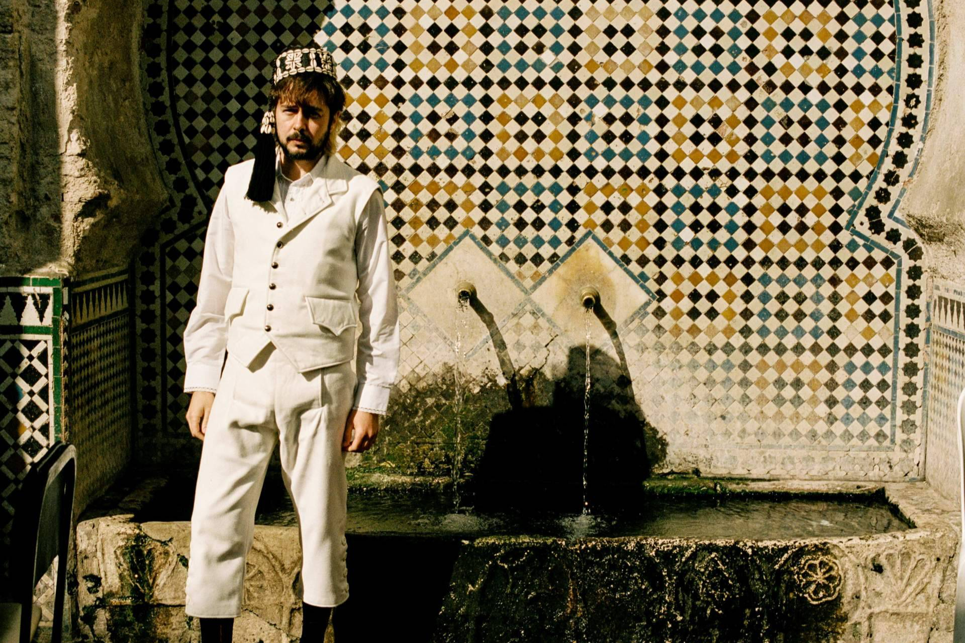 José Bonaparte presenta Tangos de Abenámar