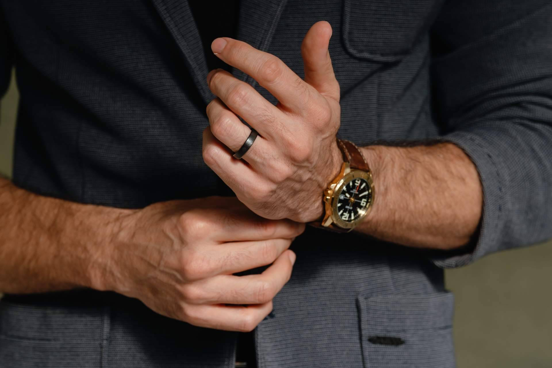 El anillo de pago Rikki se consolida como símbolo del profesional que controla su seguridad financiera