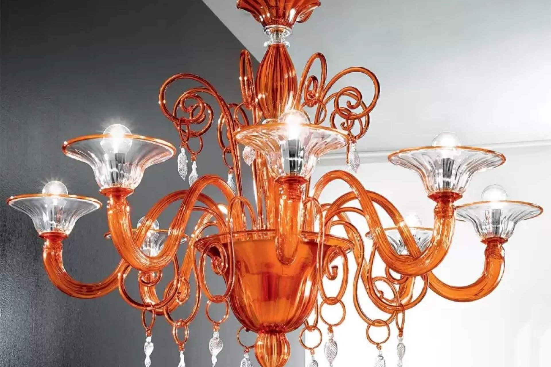 Lujo en suspensión; Venice Arte refuerza su apuesta por las lámparas de cristal de Murano personalizadas