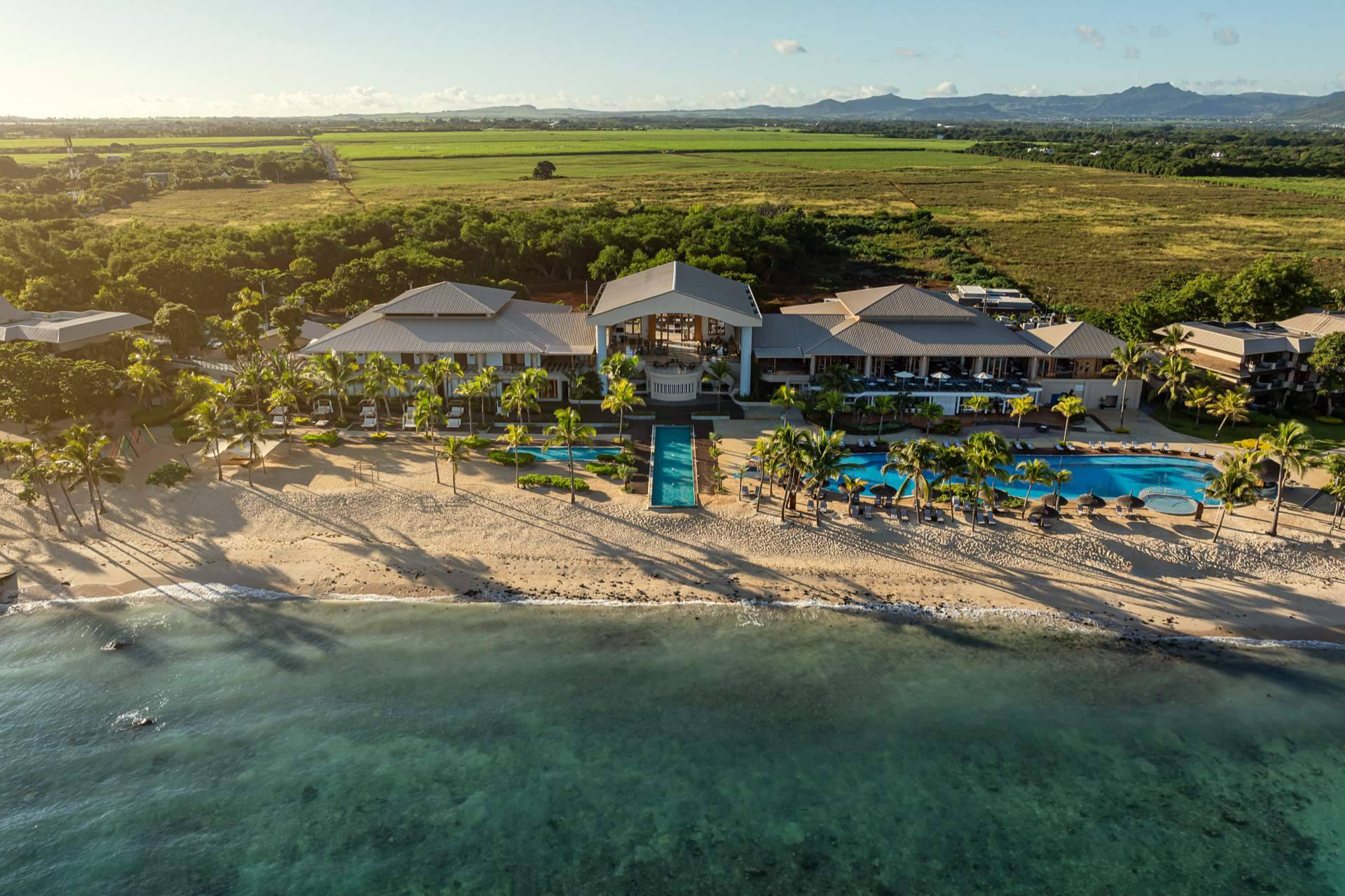 Tres resorts, una filosofía; la excelencia de Marriott frente al Índico