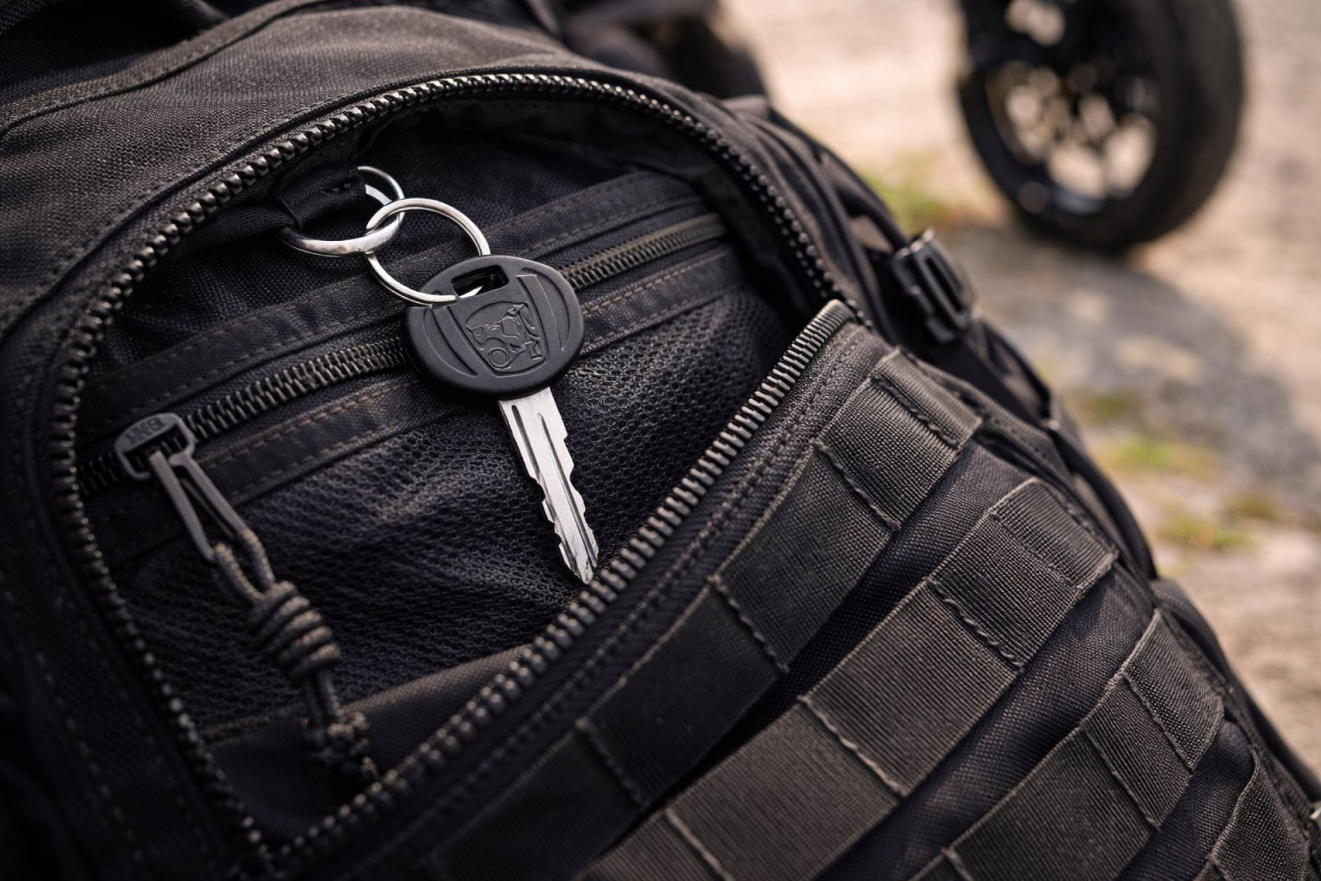 Rutas en moto para Semana Santa y por qué realizar una copia llaves de moto es esencial