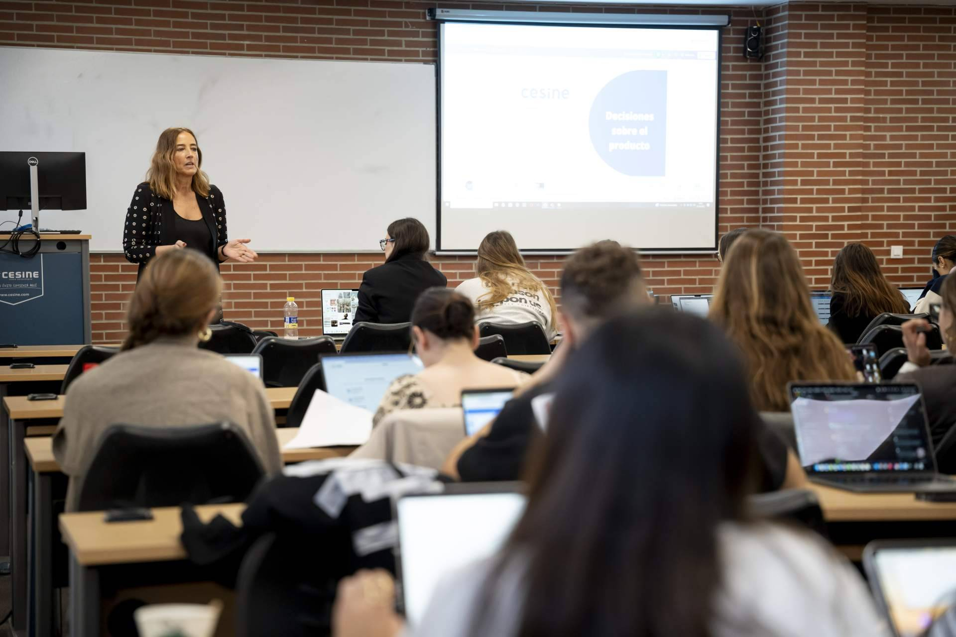 El mundo de los negocios y el emprendimiento, en un mundo cada vez más competitivo