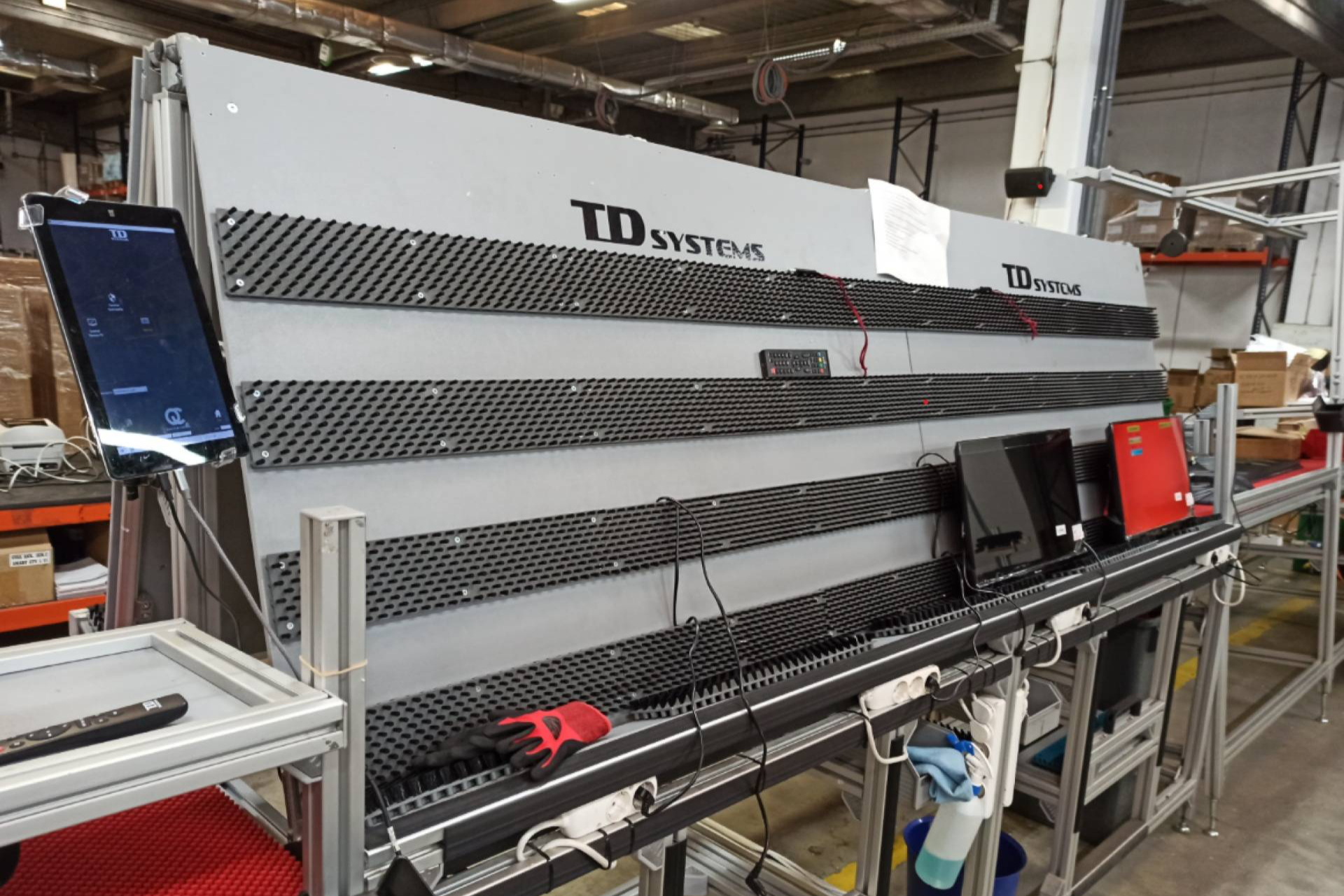 Tesla Electrónica e Ingeniería S.A., el origen empresarial de la marca de televisores TD Systems