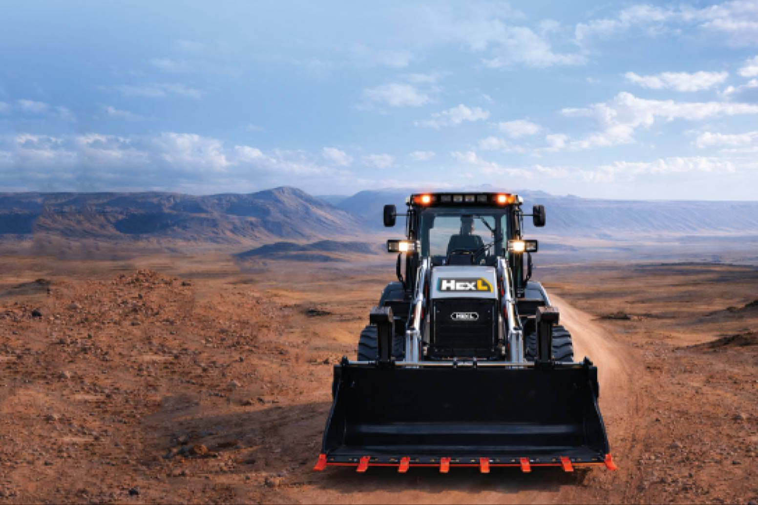 La era de la maquinaria de construcción; tecnología, eficiencia e innovación práctica en América Latina