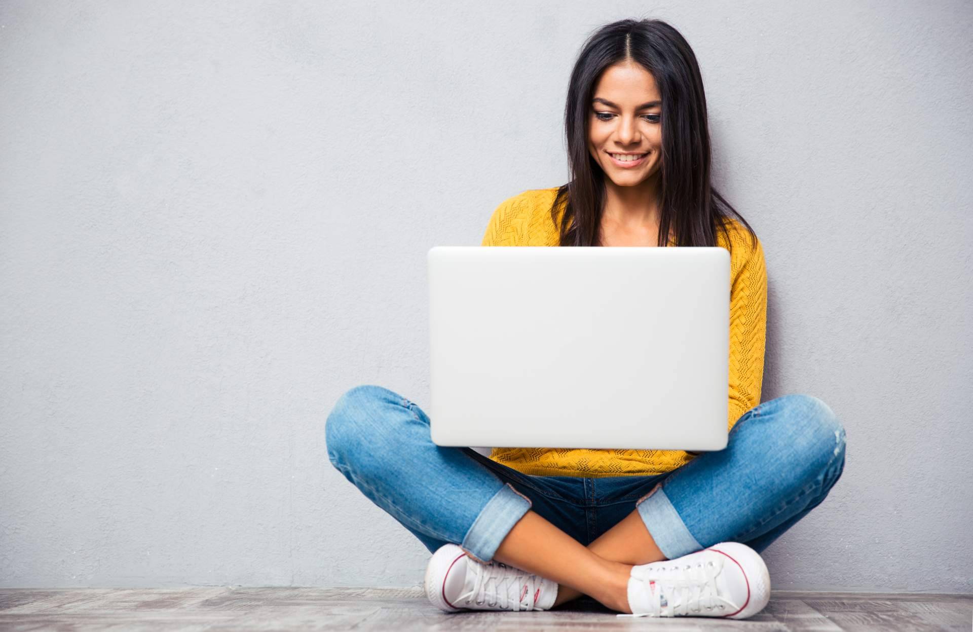 Encargar una tesis doctoral online; así presenta ApruebaTodo su modelo de trabajo académico