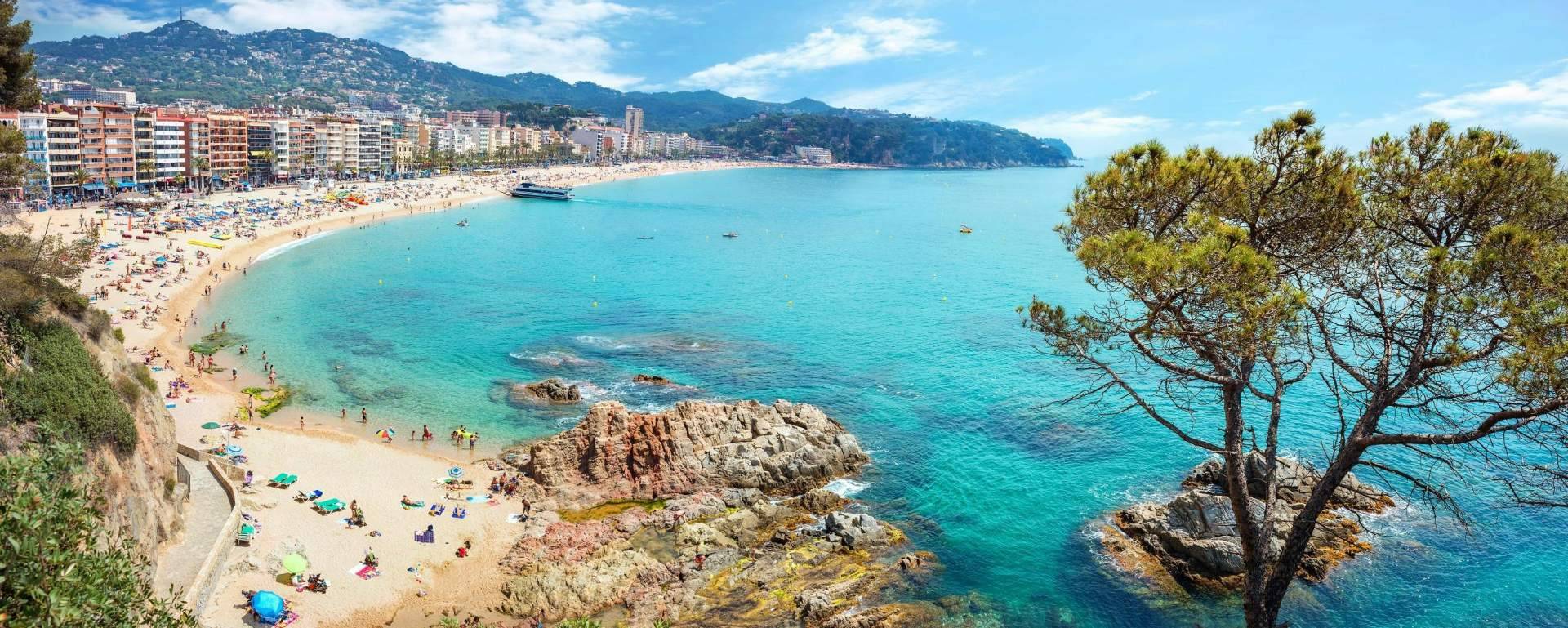 Los municipios turísticos impulsan el Turismo Azul en Semana Santa