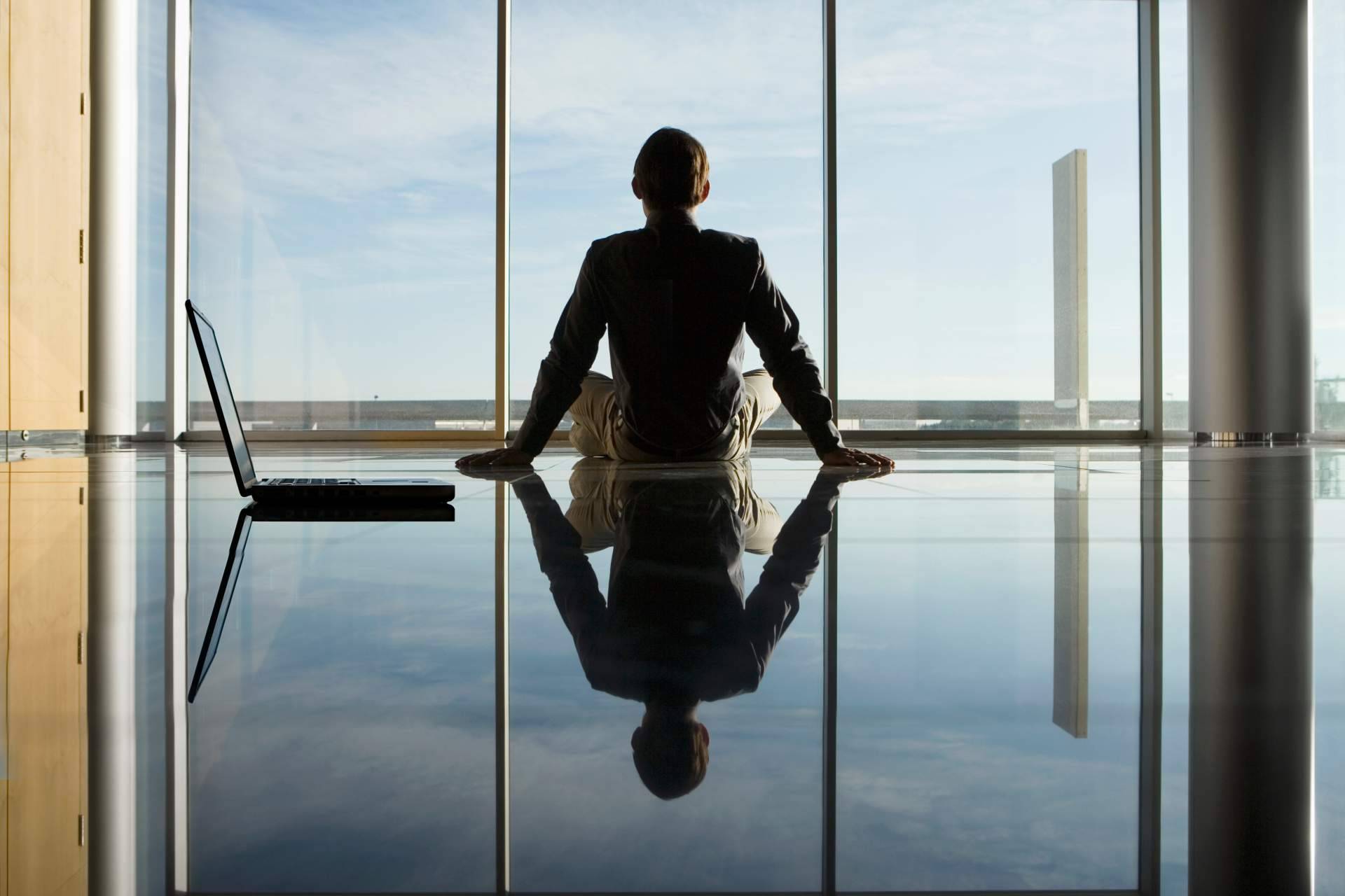 Mudarse a Dubái no basta; qué conviene revisar antes de dar por hecho un cambio de residencia