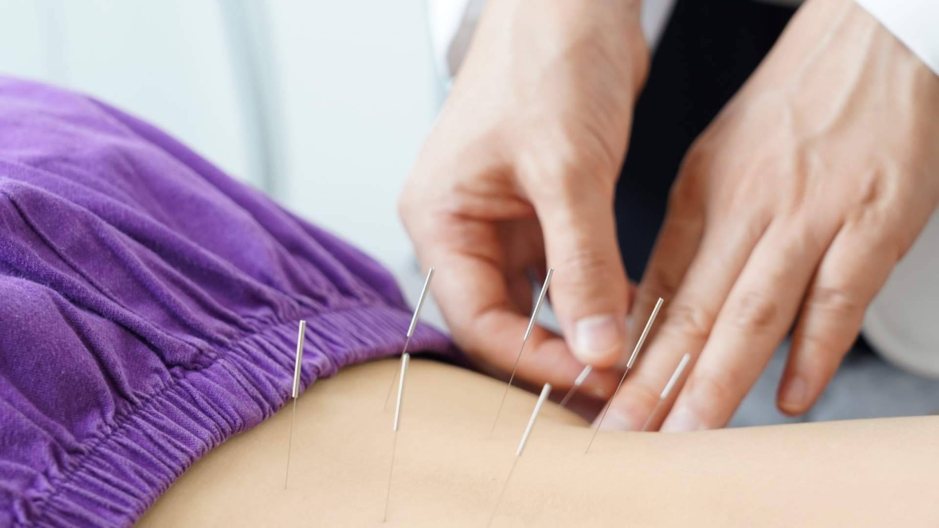 Por qué los centros de fisioterapia centralizan cada vez más la compra de material clínico