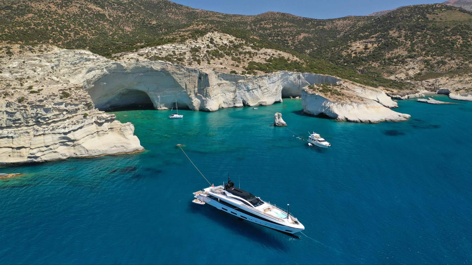Destinos como Ibiza, Mallorca y la Costa Azul lideran la temporada del alquiler de yates de lujo