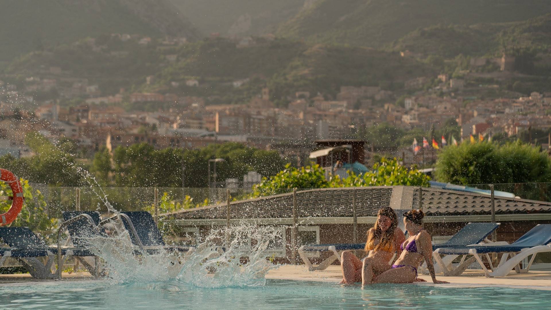 Naturaleza y desconexión en Berga Resort, el camping de montaña cerca de Barcelona