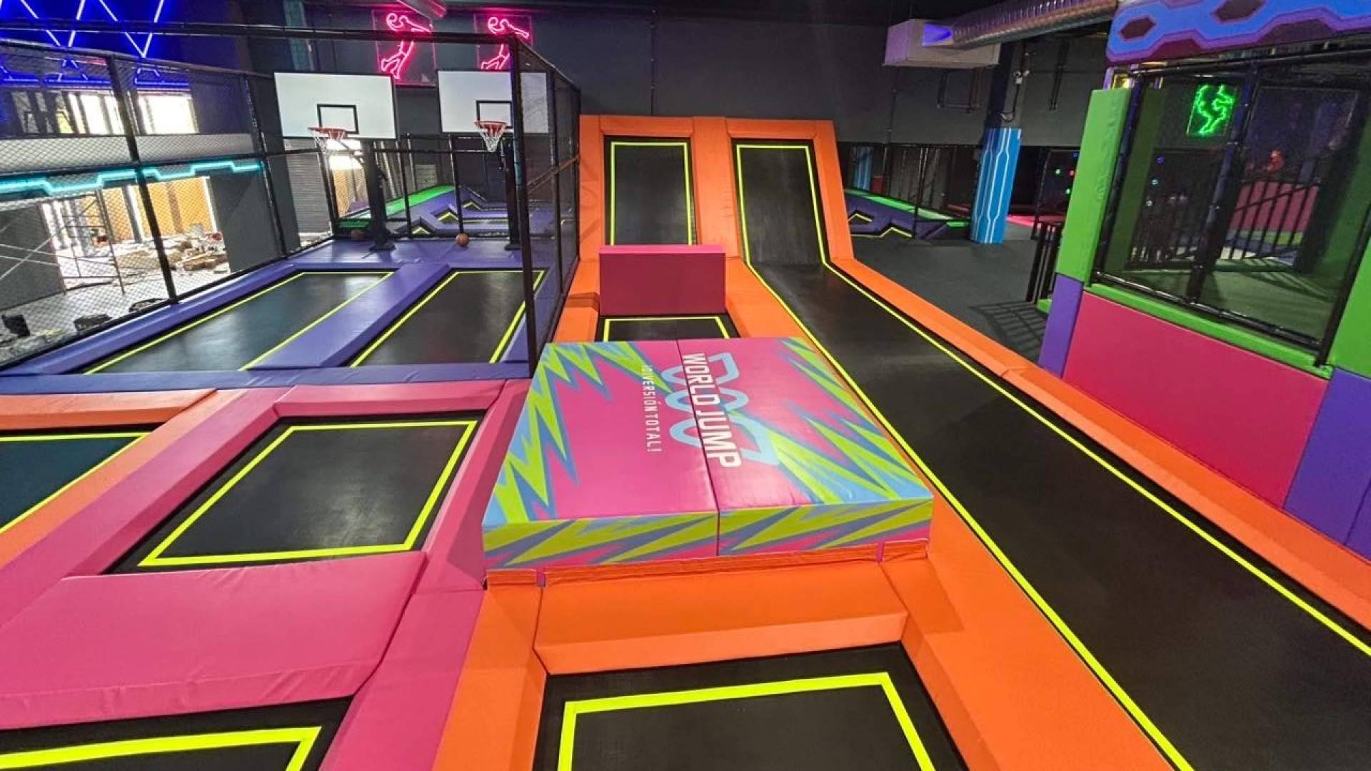 World Jump afianza su presencia en el sector del ocio familiar y parques de trampolines