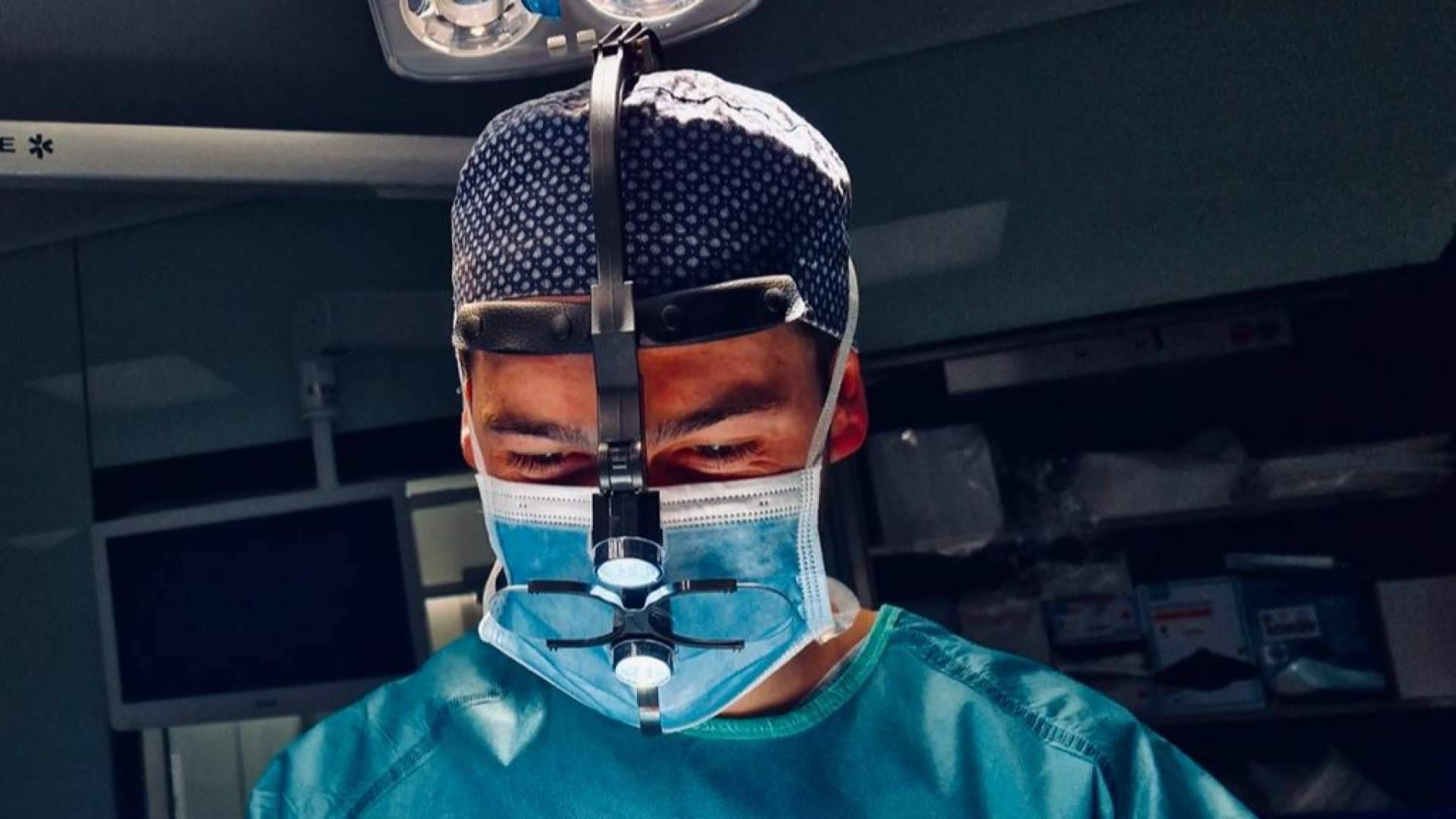El Dr. Alfonso Campos sitúa la identidad facial en el centro de la planificación de la rinoplastia